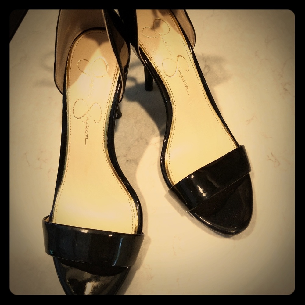 Jessica Simpson black heels